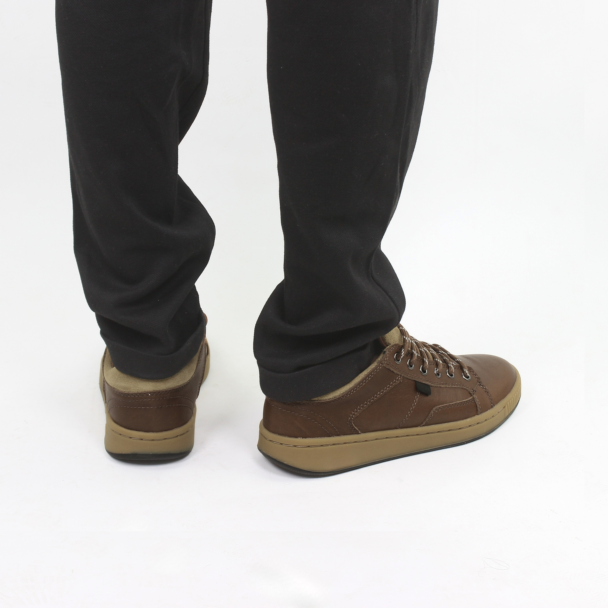 Low Top Shoes