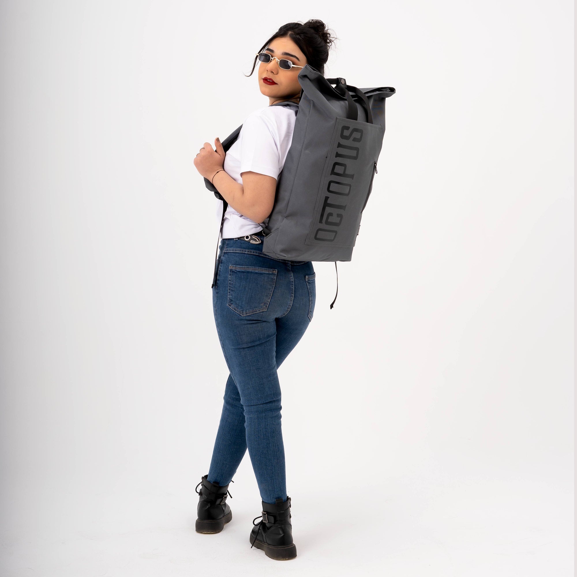 حقيبة ظهر قابلة للطي - رمادية 